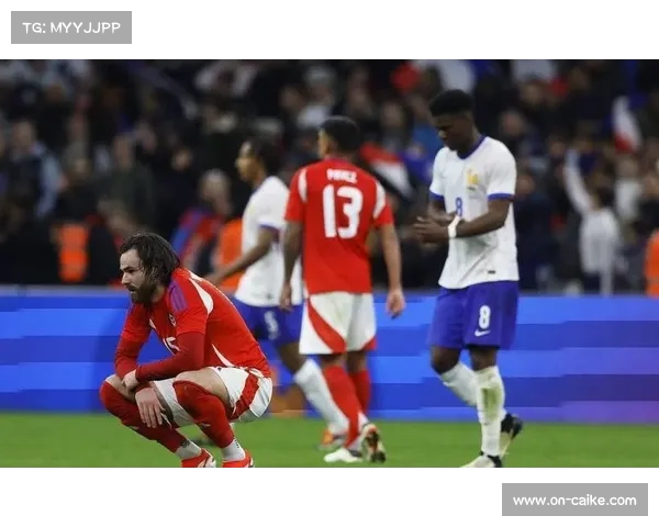 佛罗伦萨2-0击败萨勒尼塔纳,结束联赛三轮不胜